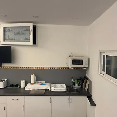 Apartament Estudios Kylie Y Evelyn