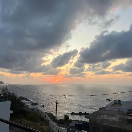 Estudios Kylie Y Evelyn *