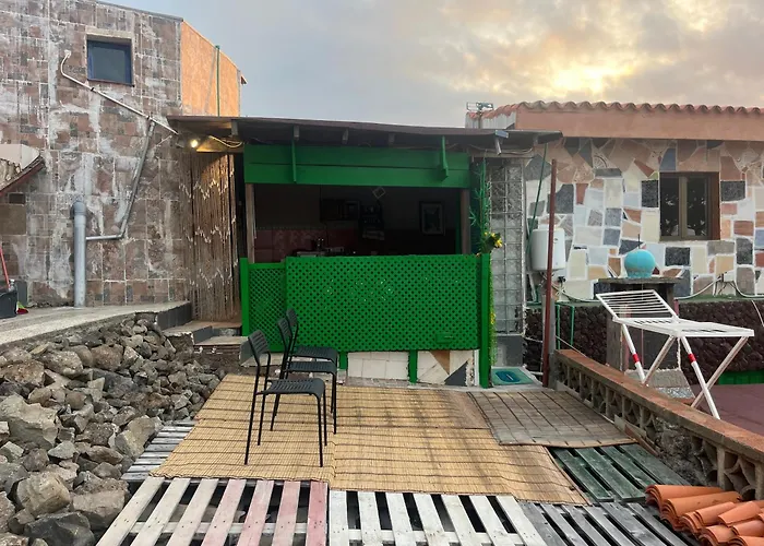 Estudios Kylie Y Evelyn Апартаменты Санта-Крус-де-Тенерифе