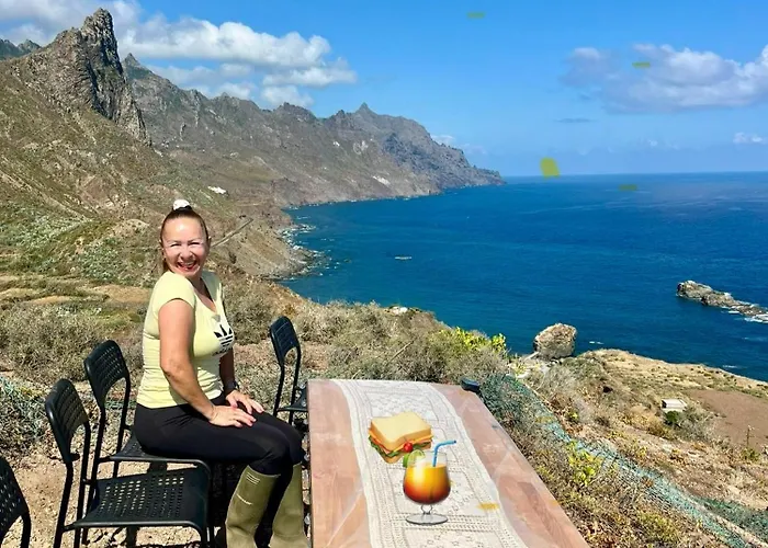 Estudios Kylie Y Evelyn * Санта-Крус-де-Тенерифе