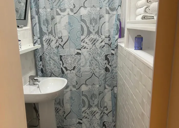 Estudios Kylie Y Evelyn * Санта-Крус-де-Тенерифе