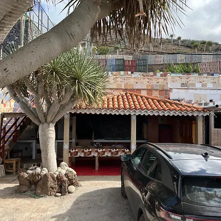 Estudios Kylie Y Evelyn *