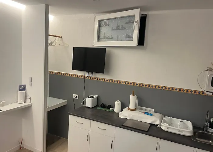 Estudios Kylie Y Evelyn